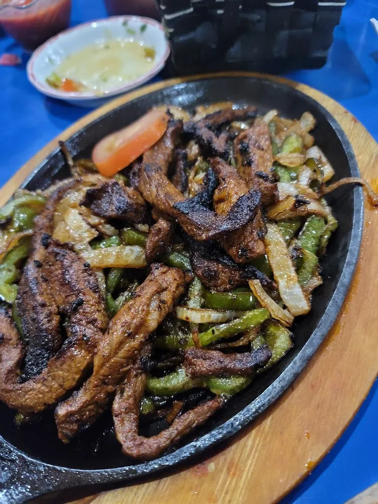 Molcajete De Carne